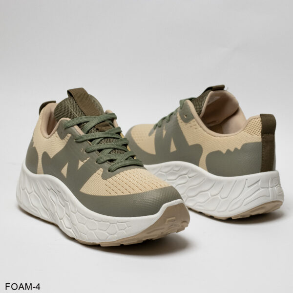 كوتشي FOAM01